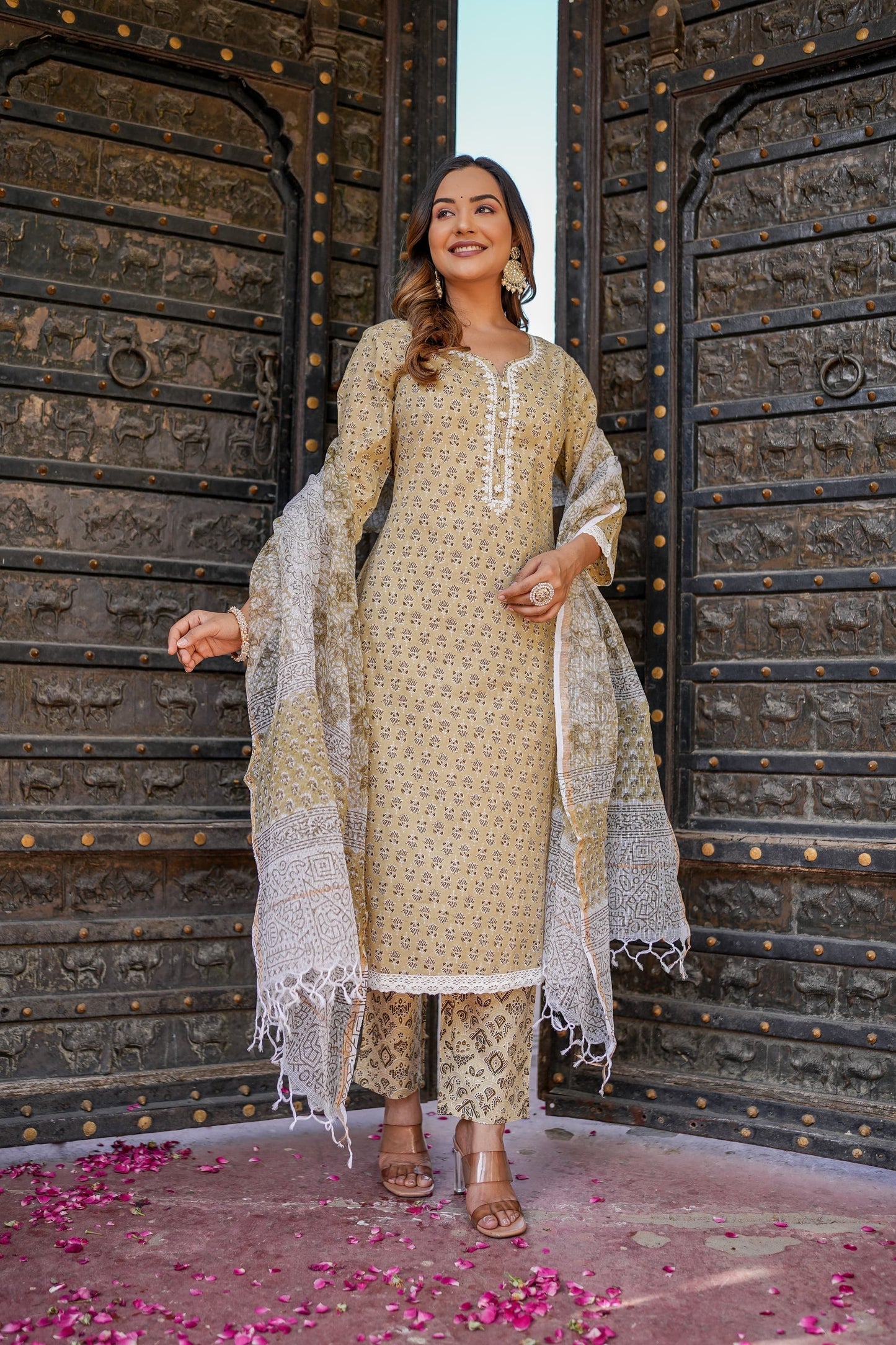 Prakriti Kamal Delight Suit Set - Doriya