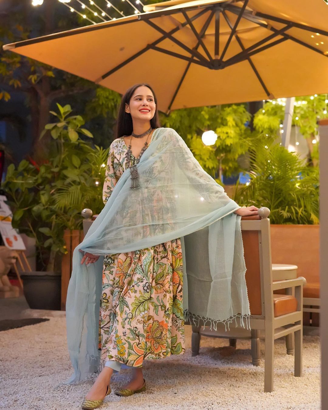 Zaki Inaayat Aasmani Floral Suit Set