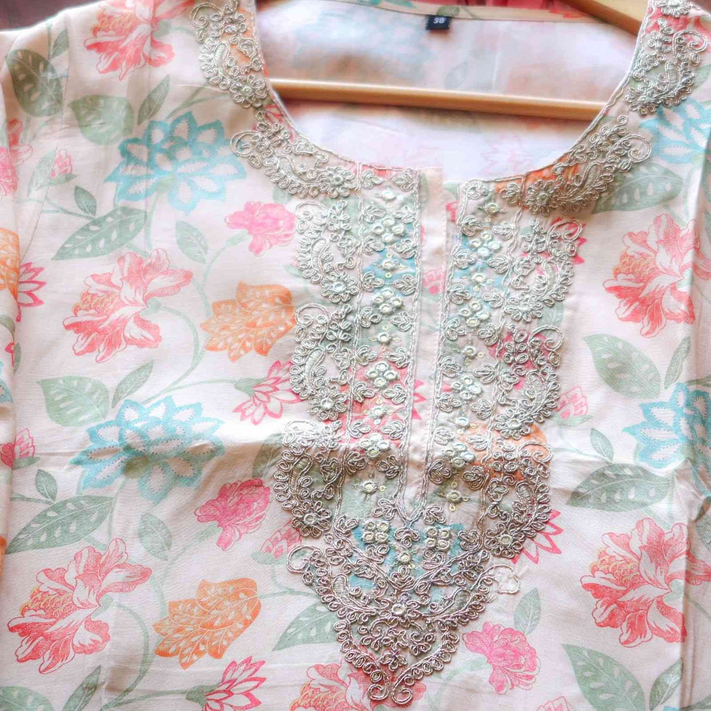 Floral Zariwork Suit Set