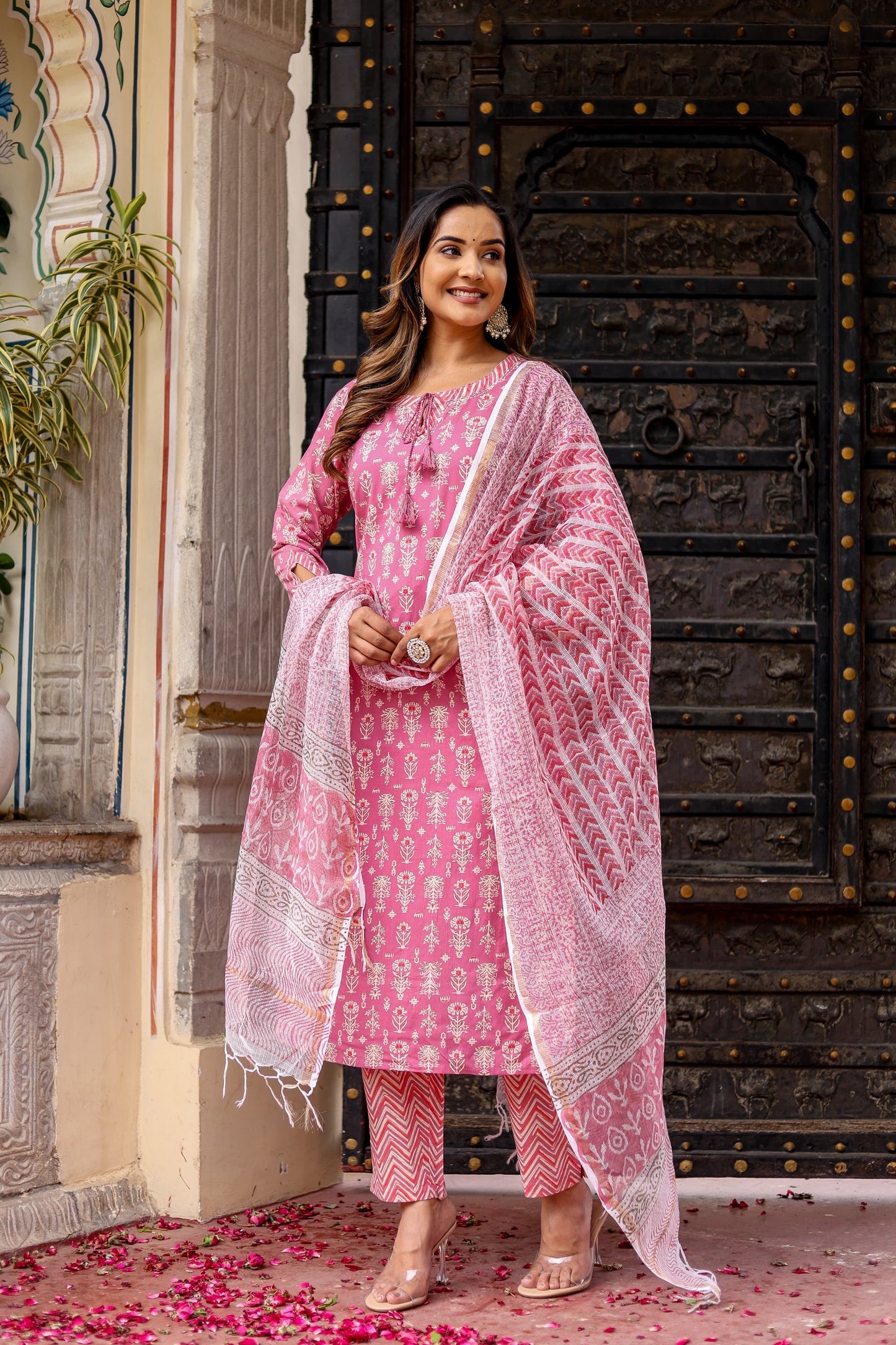 Gulabi Grace Delight Suit Set - Doriya