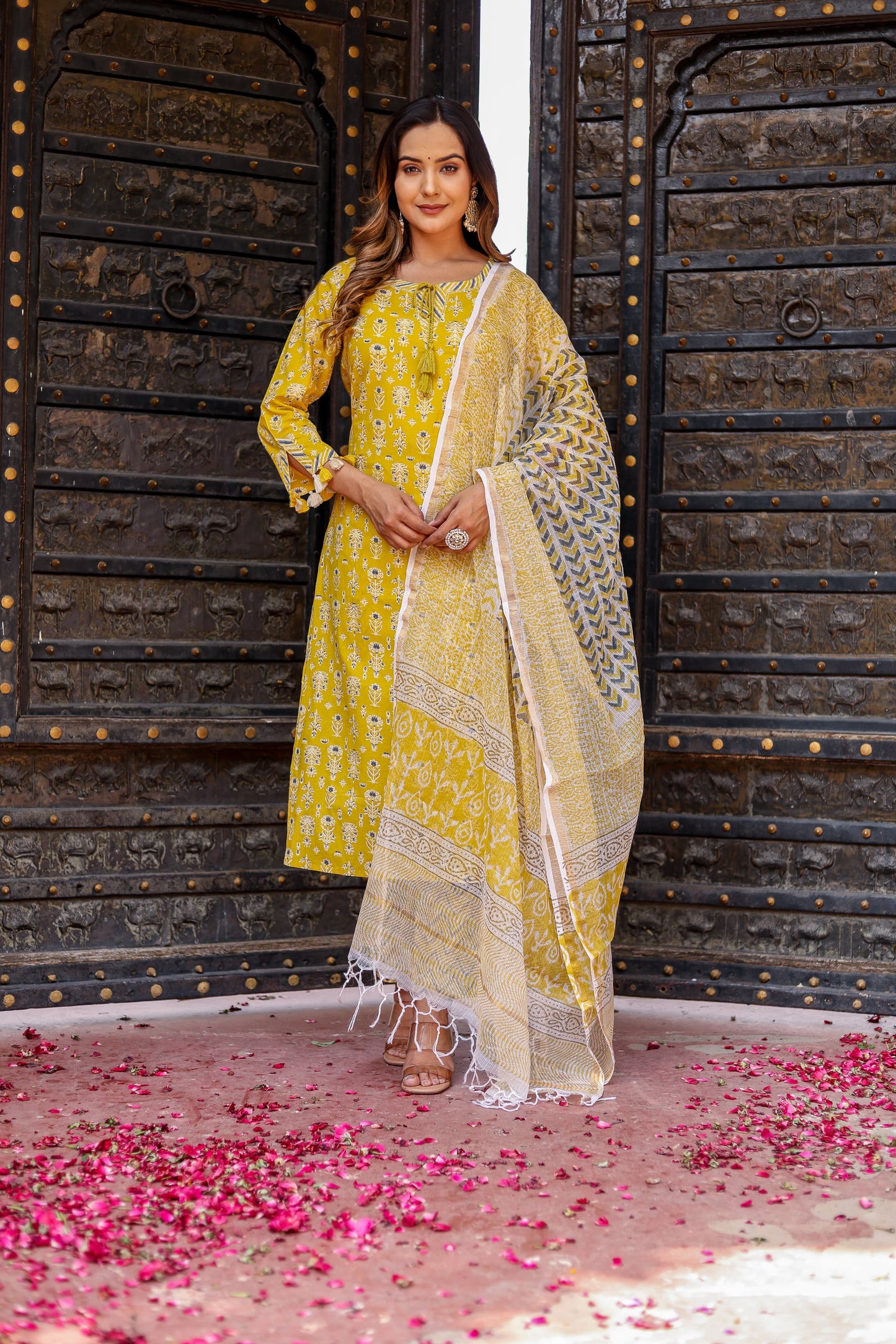 Surya Shobha Delight Suit Set - Doriya
