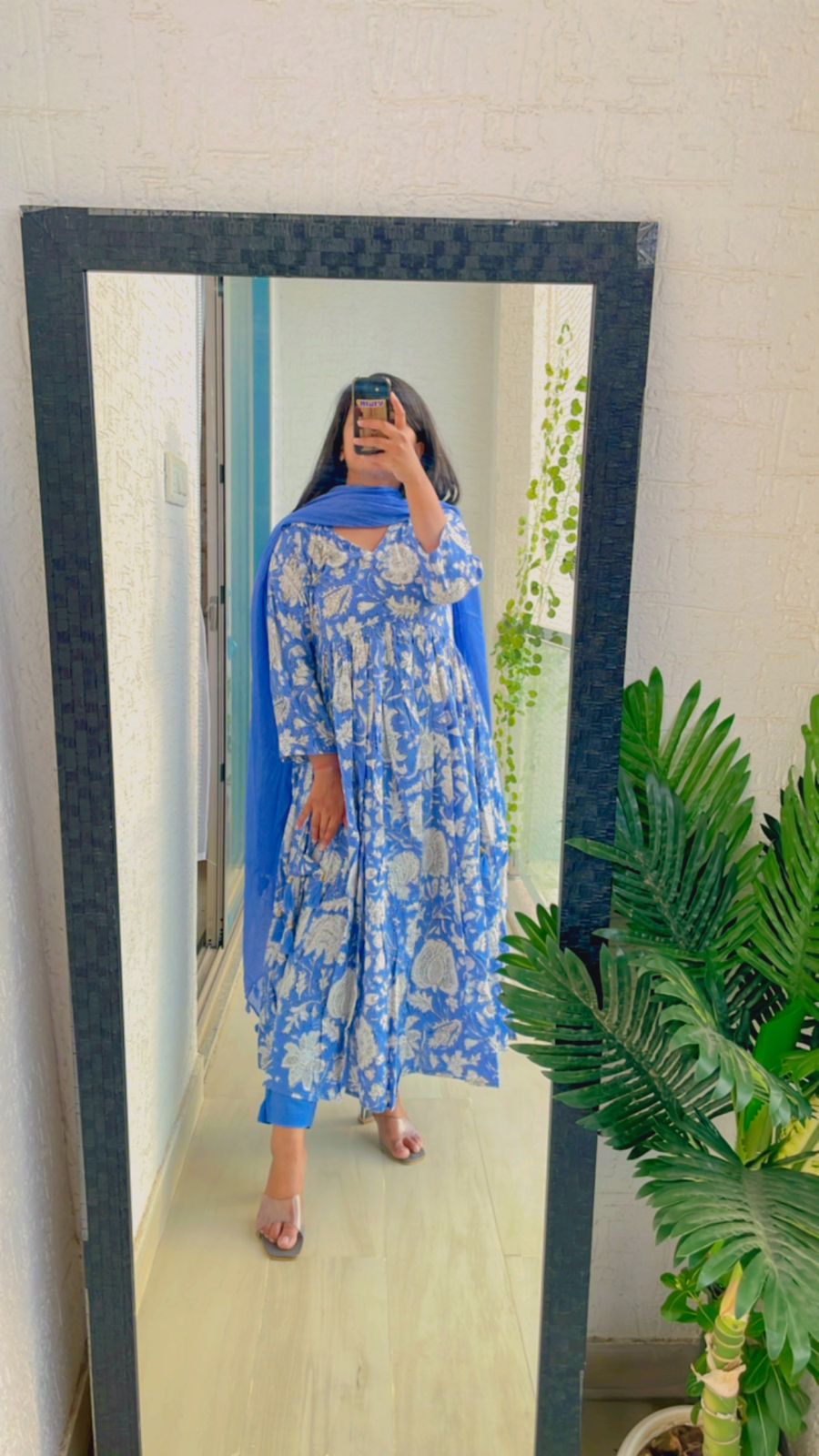 Blue Inaayat Suit Set